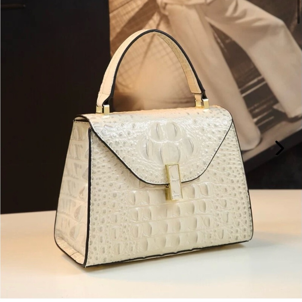 Verano Hill genuine leather crocodile bag